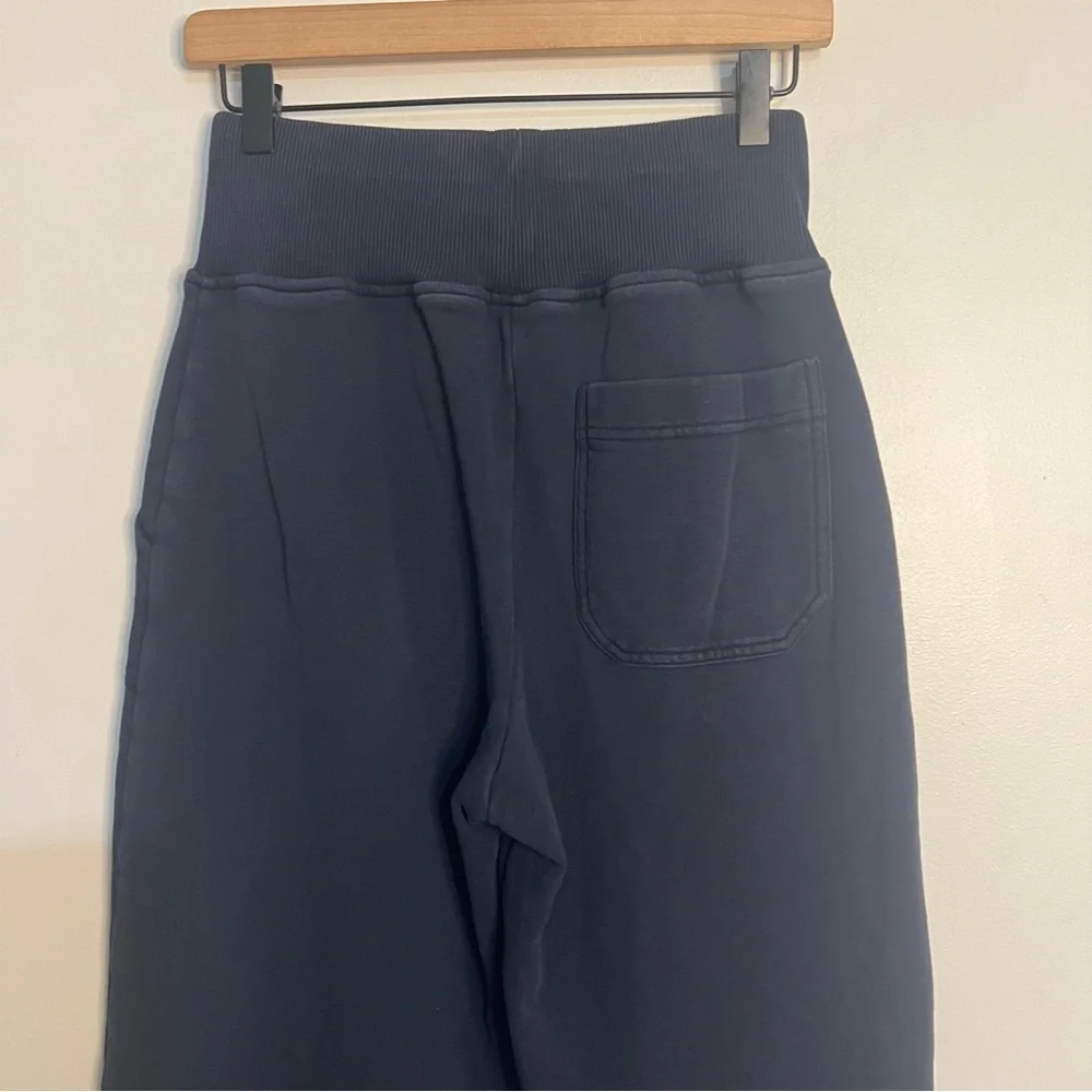 Sold out nyc THE CULOTTE SWEATPANT IN navy size medium - Picture 5 of 8